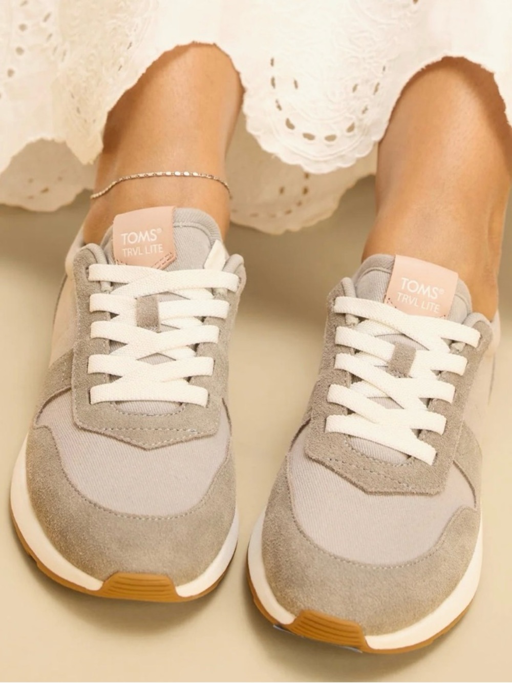 TOMS Women's Gray Sneakers 7